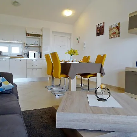 Bellavista Apartment